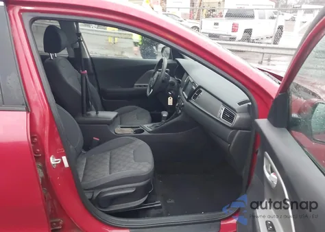 2017 Kia Niro Fe from USA, damaged, VIN KNDCB3LC7H5047703